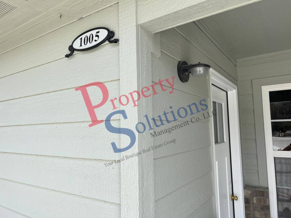 Apartment for rent at 1005 S Cherokee, Tahlequah, OK 74464