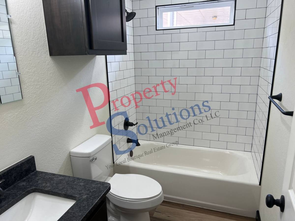 Apartment for rent at 1005 S Cherokee, Tahlequah, OK 74464