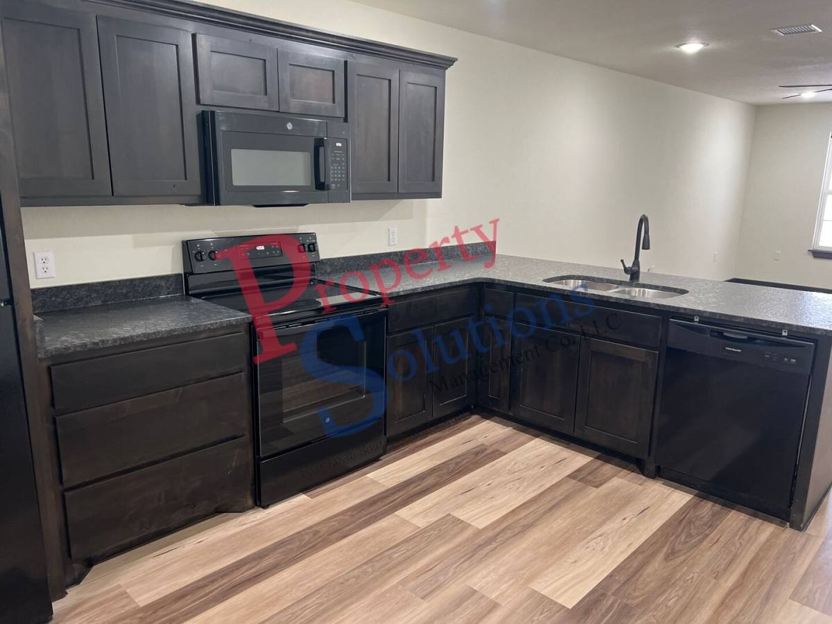 Apartment for rent at 1005 S Cherokee, Tahlequah, OK 74464