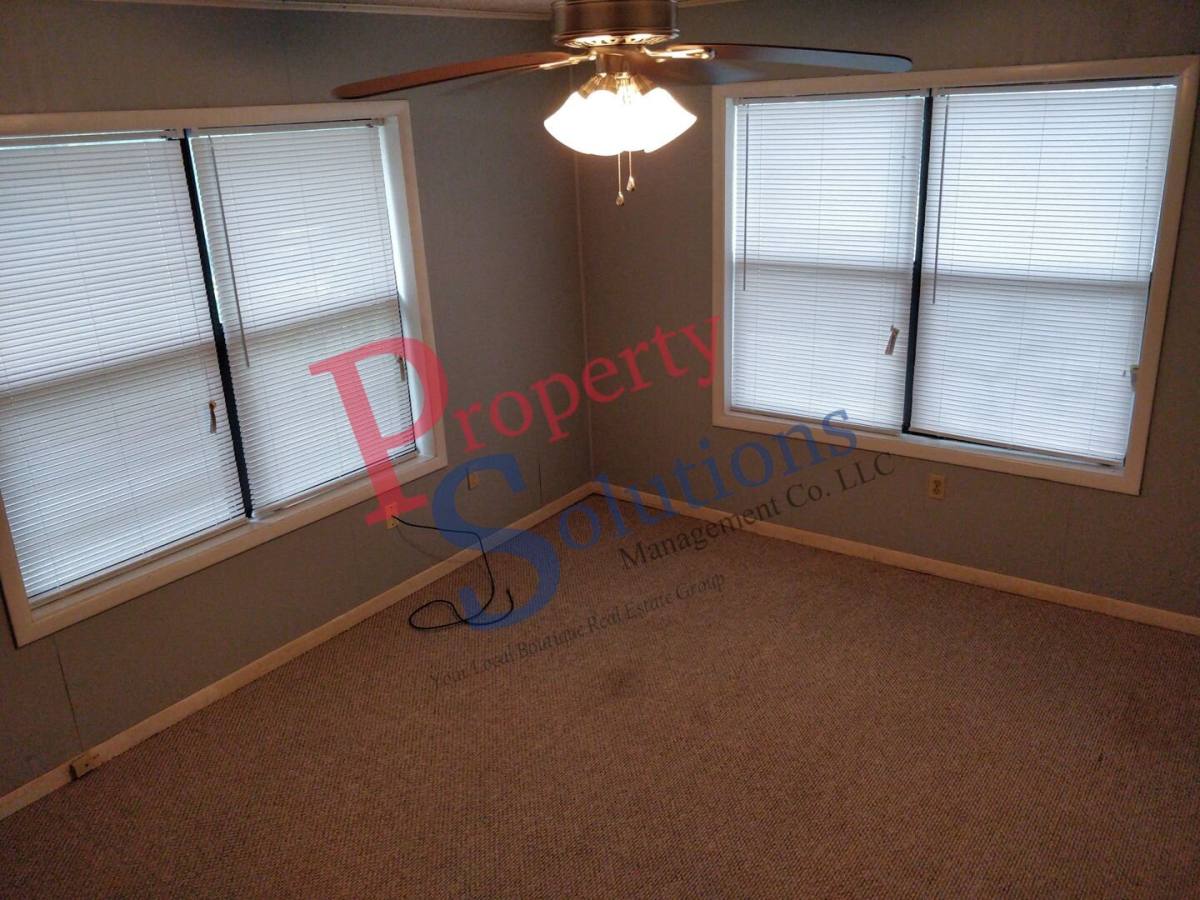 House for rent at 313 N College Ave, Tahlequah, OK 74464