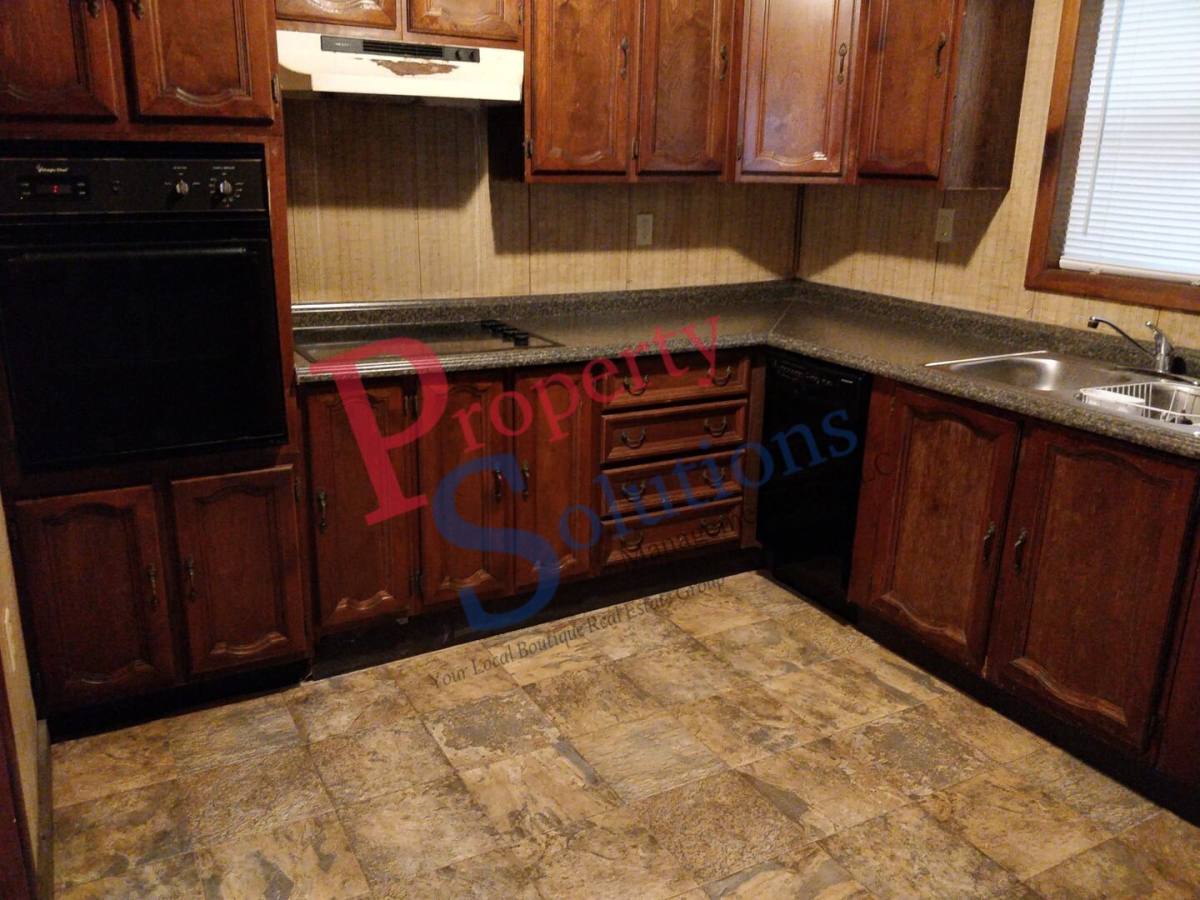 House for rent at 313 N College Ave, Tahlequah, OK 74464