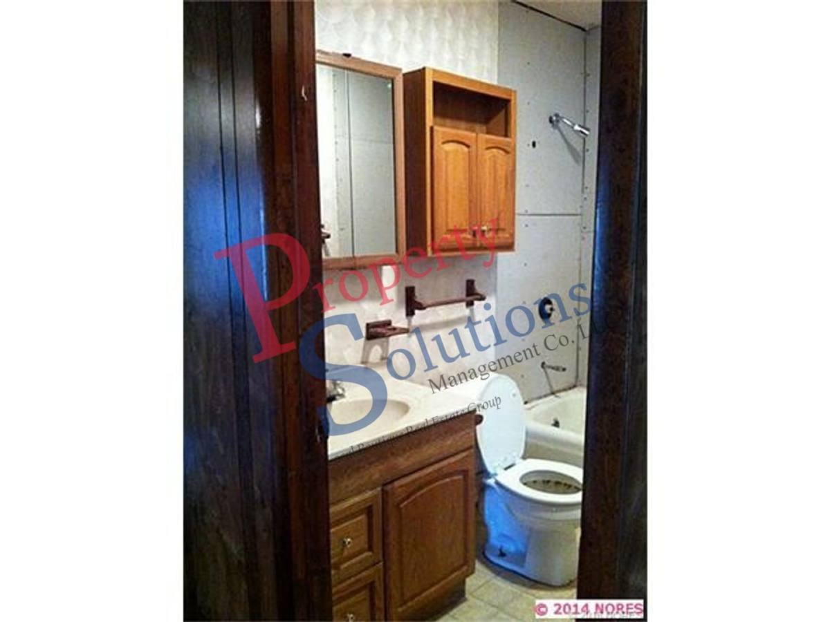 House for rent at 313 N College Ave, Tahlequah, OK 74464
