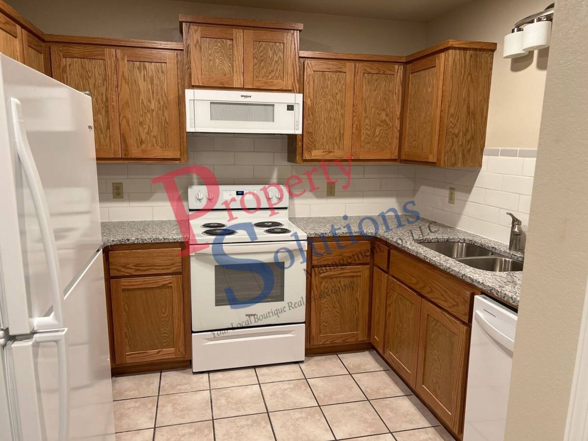 Apartment for rent at 608 Rolling Hills Dr #C, Tahlequah, OK 74464