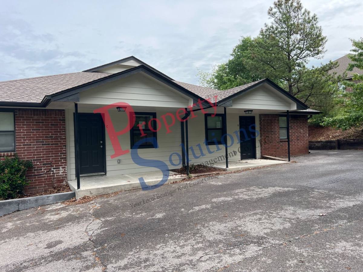 Apartment for rent at 608 Rolling Hills Dr #C, Tahlequah, OK 74464