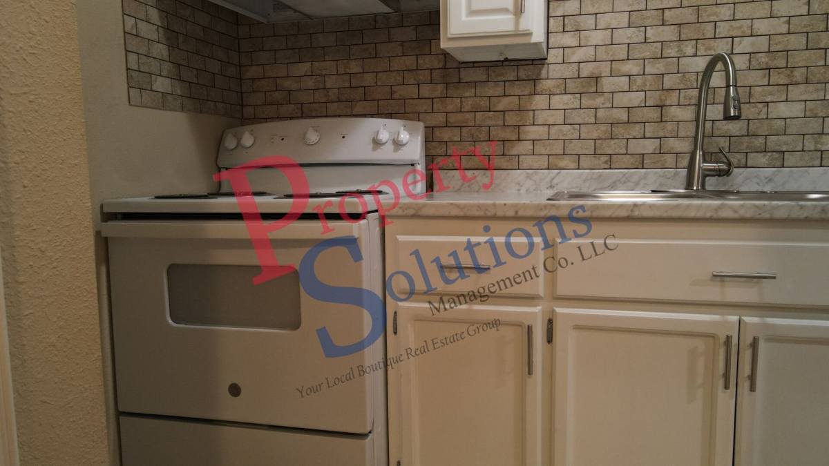Apartment for rent at 213 W Seneca St #1, Tahlequah, OK 74464