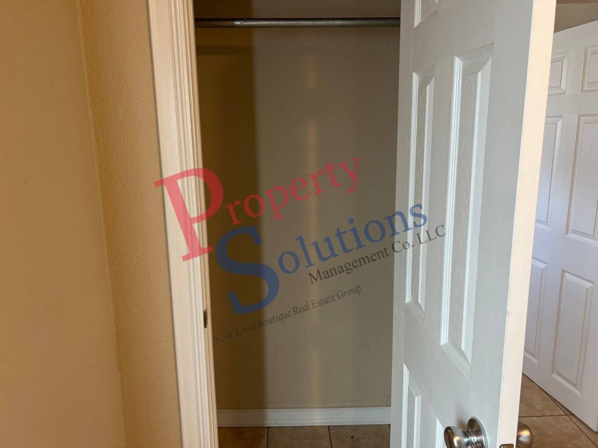 Apartment for rent at 213 W Seneca St #1, Tahlequah, OK 74464