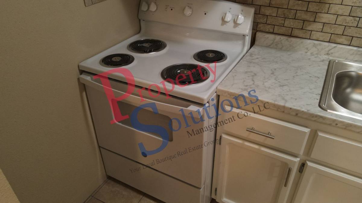 Apartment for rent at 213 W Seneca St #1, Tahlequah, OK 74464