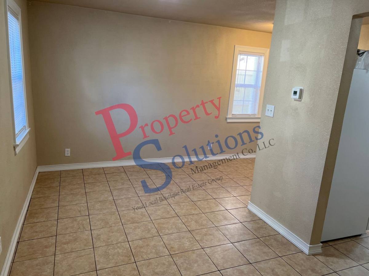 Apartment for rent at 213 W Seneca St #1, Tahlequah, OK 74464