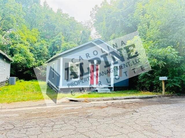 House for rent at 418 Orange St, Shelby, NC 28150