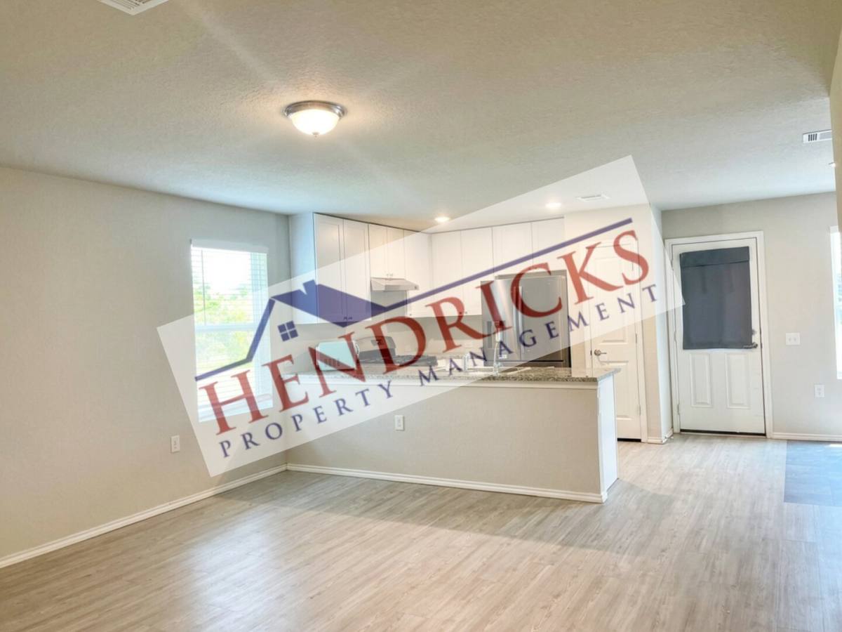House for rent at 914 Albatross Way, San Antonio, TX 78221