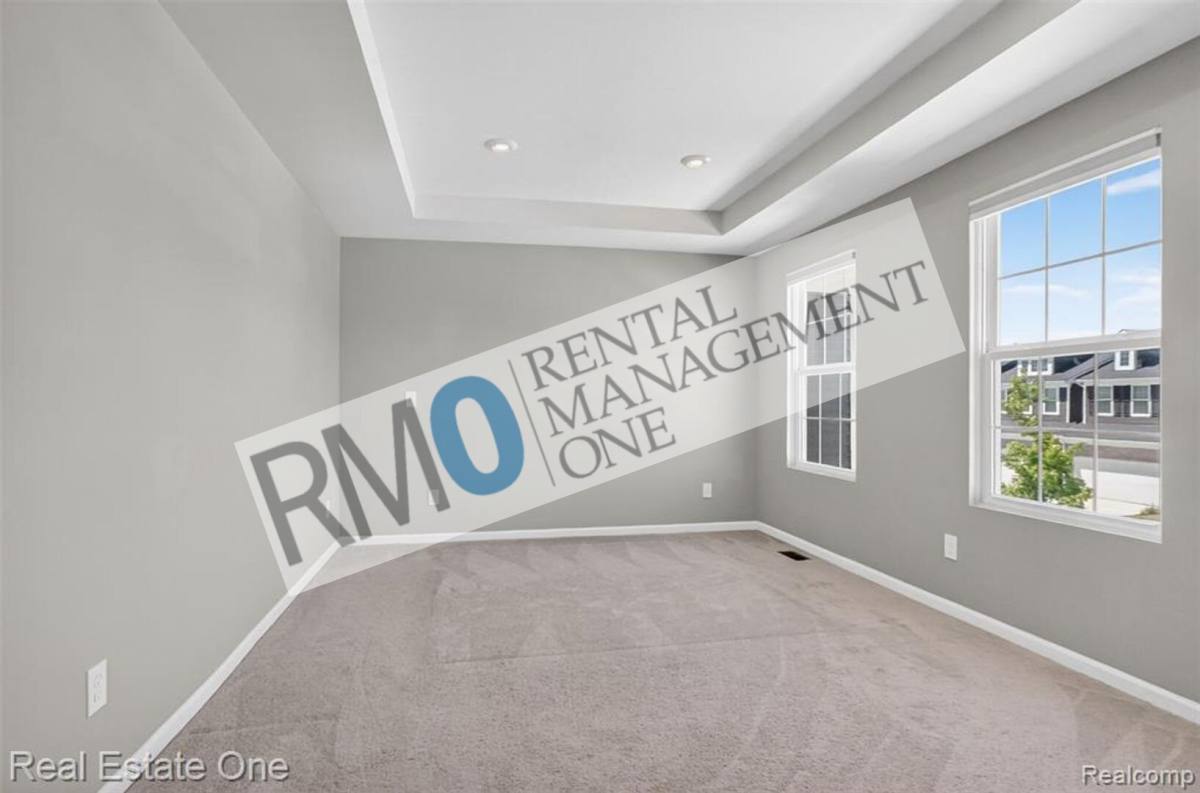 Townhouse for rent at 4799 Broomfield Way, Lake Orion, MI 48359
