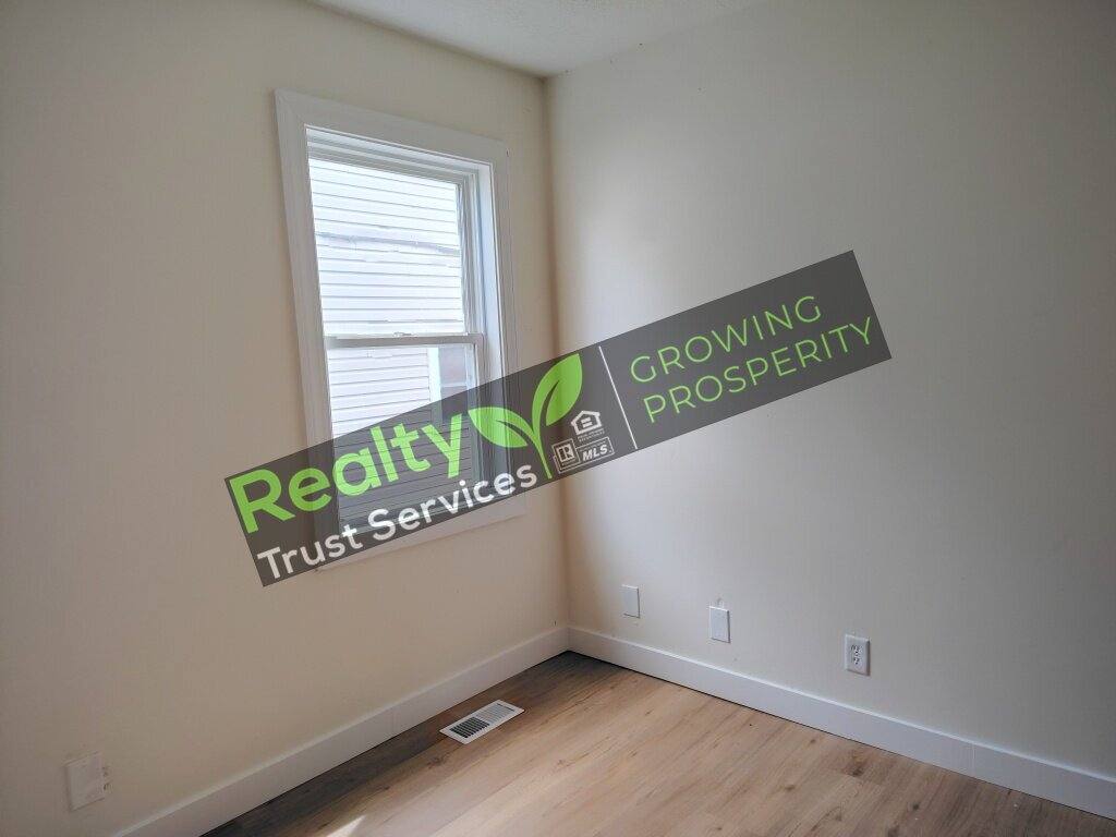 House for rent at 265 Plymouth Rd, Eastlake, OH 44095
