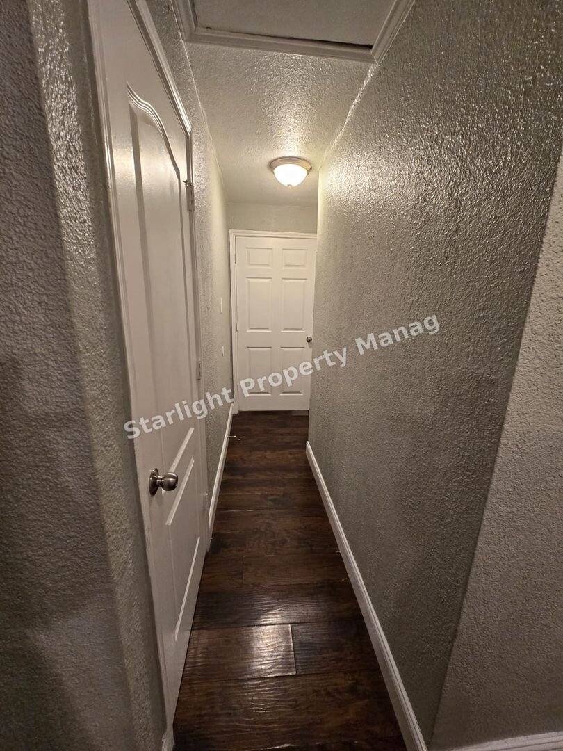 House for rent at 1718 Commercial Ave #B, San Antonio, TX 78221