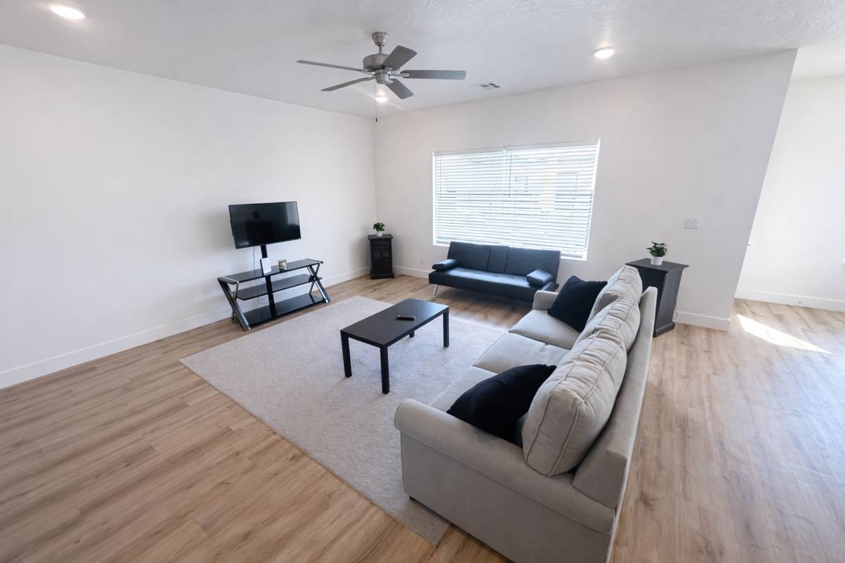 House for rent at 539 S Stewart Creek Cove, Washington, UT 84780