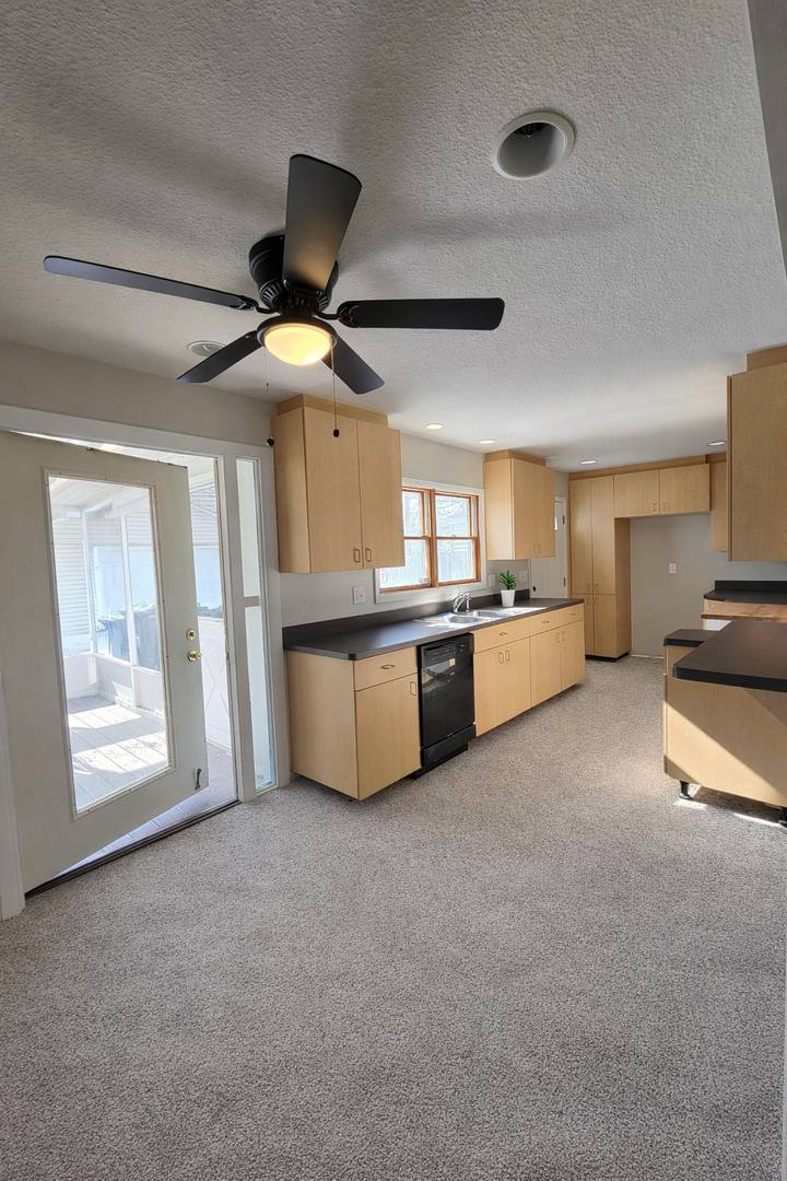 House for rent at 14315 Ledgewood Ave, Cleveland, OH 44111