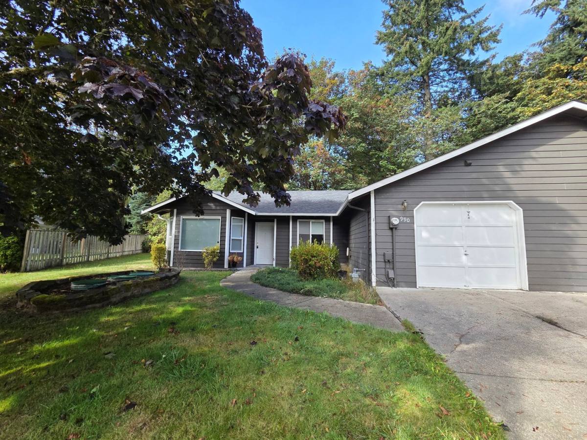 House for rent at 990 Kazac Place SW, Port Orchard, WA 98366