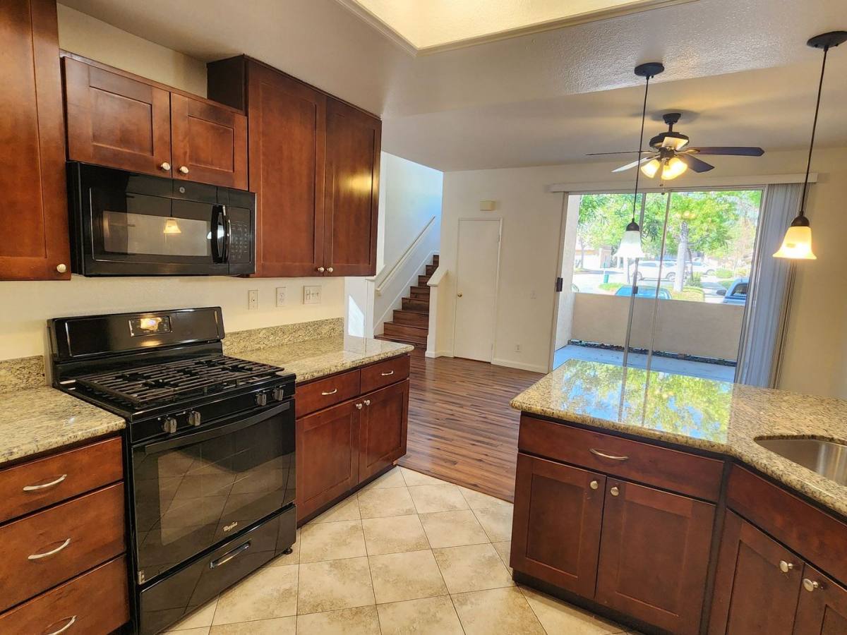 Condo for rent at 19431 Rue De Valore #11A, Foothill Ranch, CA 92610