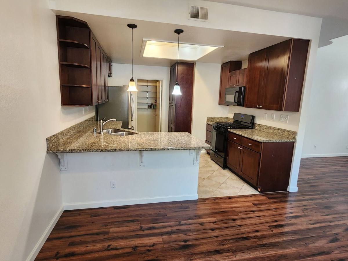 Condo for rent at 19431 Rue De Valore #11A, Foothill Ranch, CA 92610