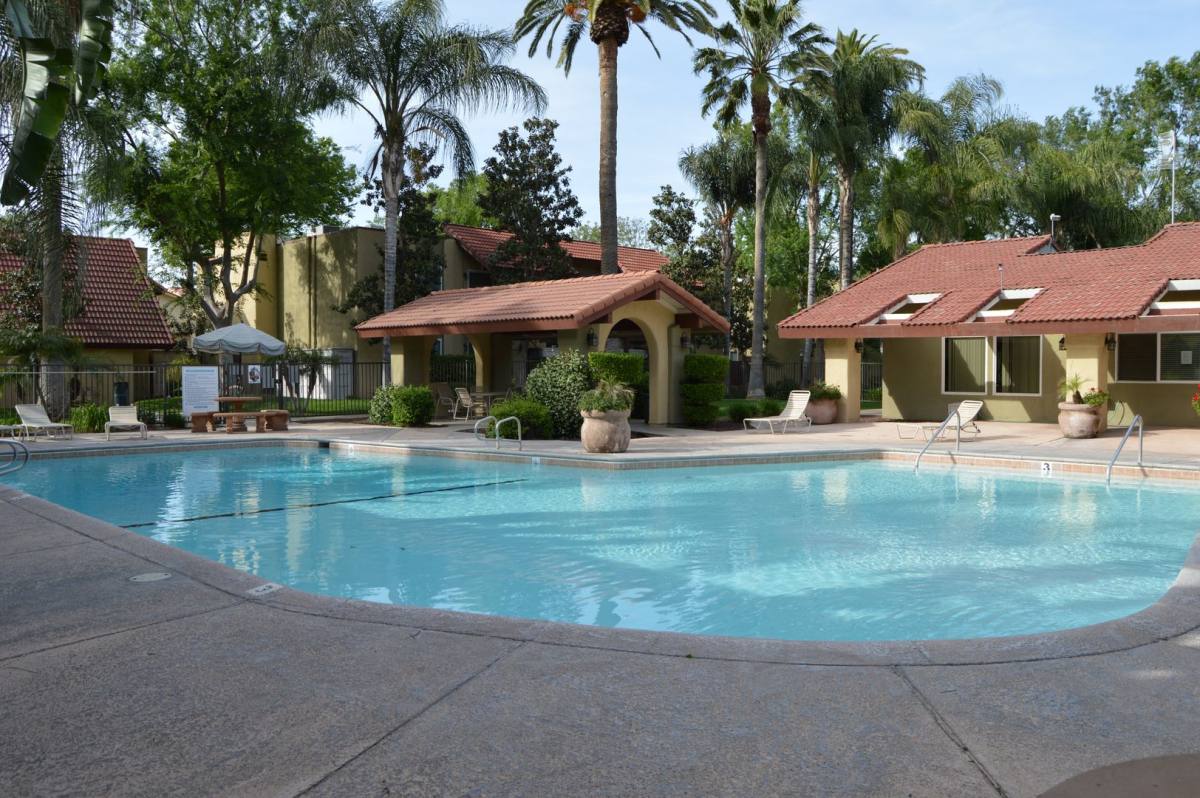 Condo for rent at 2909 Huntington Blvd #112, Fresno, CA 93721