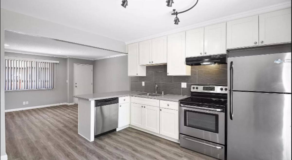 Apartment for rent at 37-41 Sherland Ave, Mountain View, CA 94043