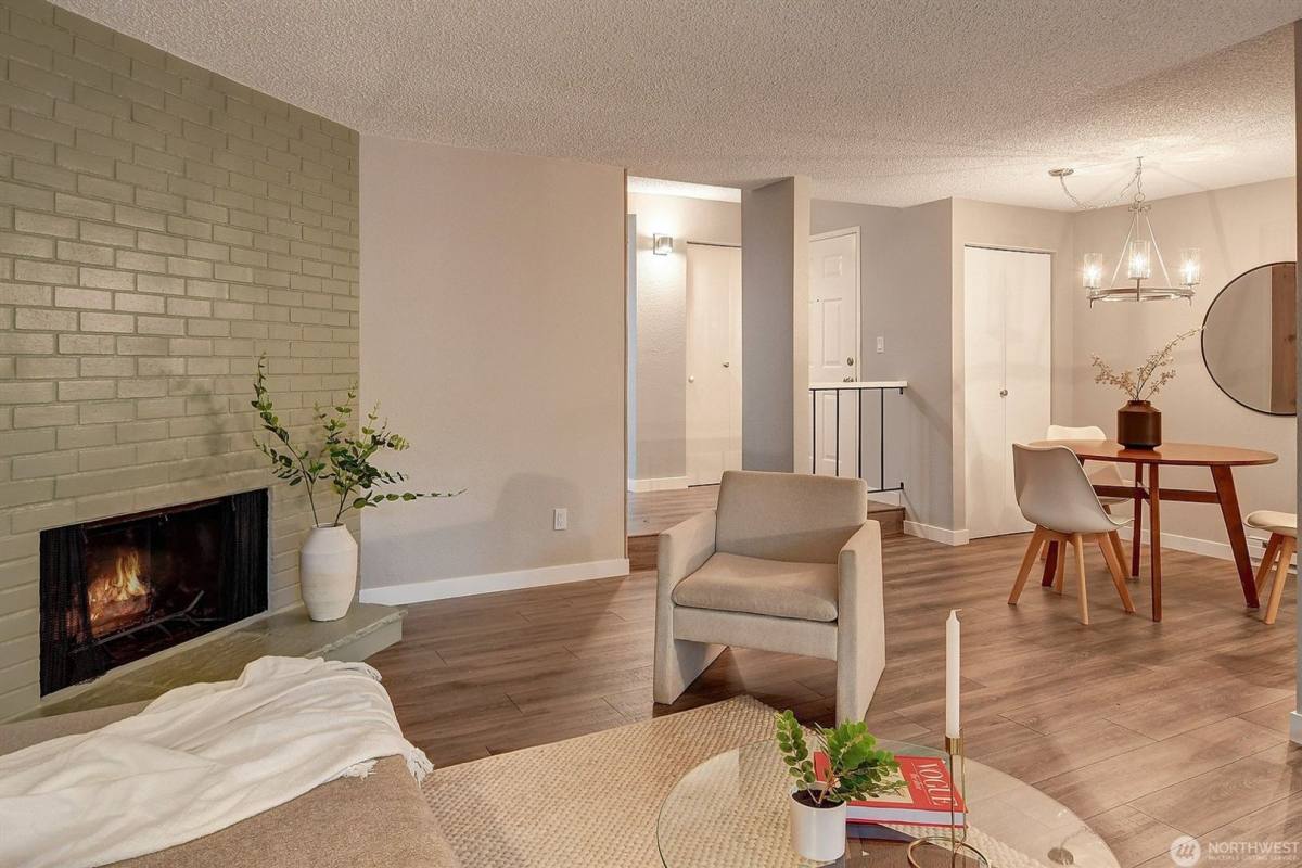 Condo for rent at 17537 151st Ave SE #9-6, Renton, WA 98058