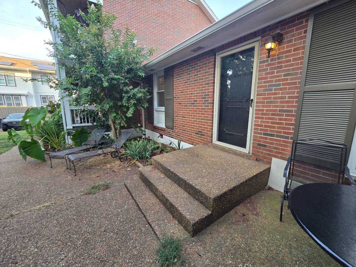 Apartment for rent at 1714 Blair Blvd, Nashville, TN 37212