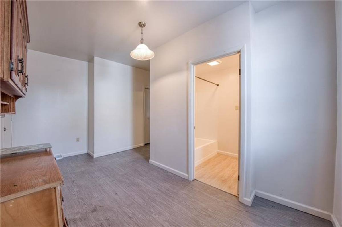 Apartment for rent at 126-128 Railroad St, Monongahela, PA 15063