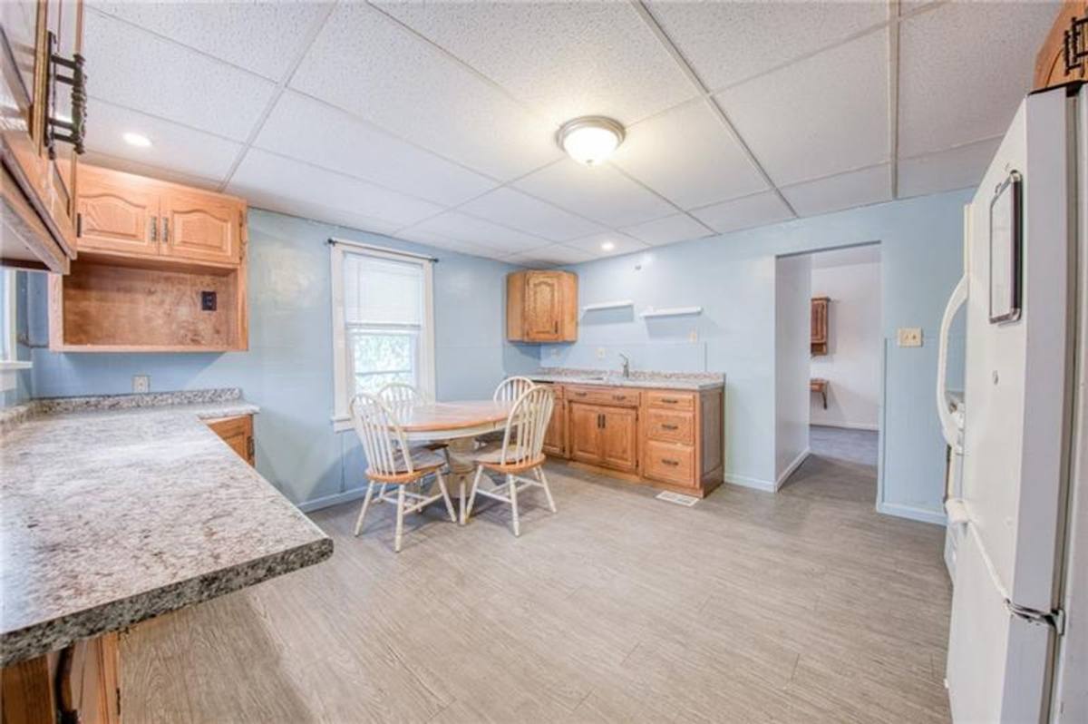 Apartment for rent at 126-128 Railroad St, Monongahela, PA 15063