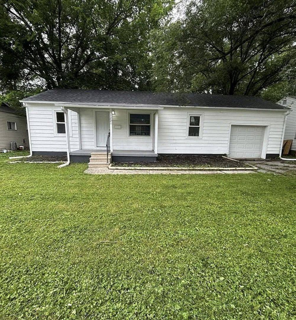 House for rent at 1221 Richard, East St. Louis, IL 62206