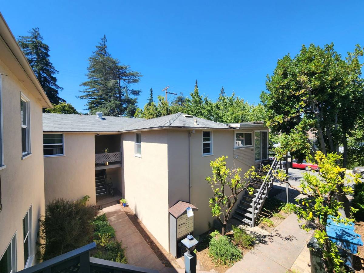 Apartment for rent at 310 Kipling St, Palo Alto, CA 94301
