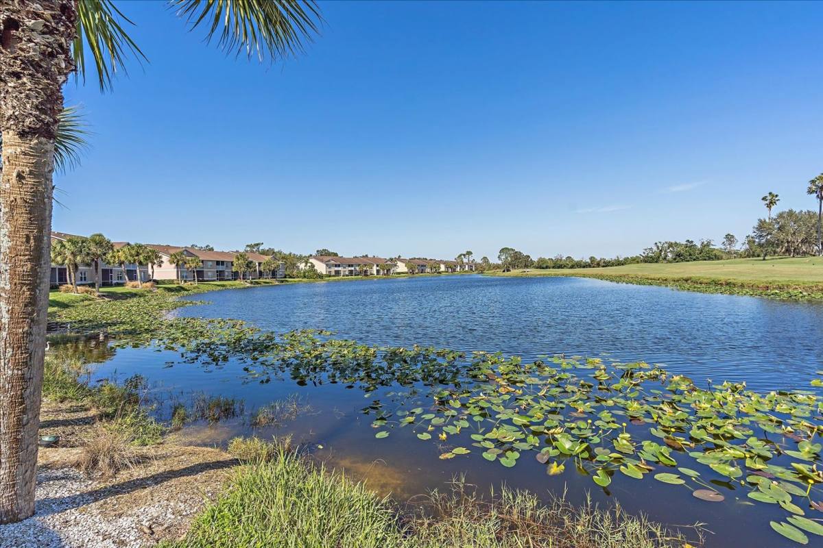 Condo for rent at 5271 Mahogany Run Ave, Bldg 7 #715, Sarasota, FL 34241