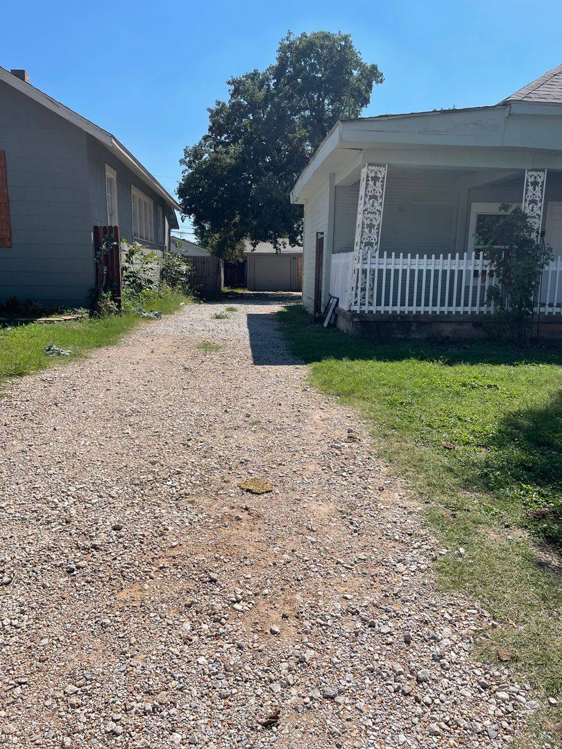 House for rent at 2518 Carter Ave, Fort Worth, TX 76103