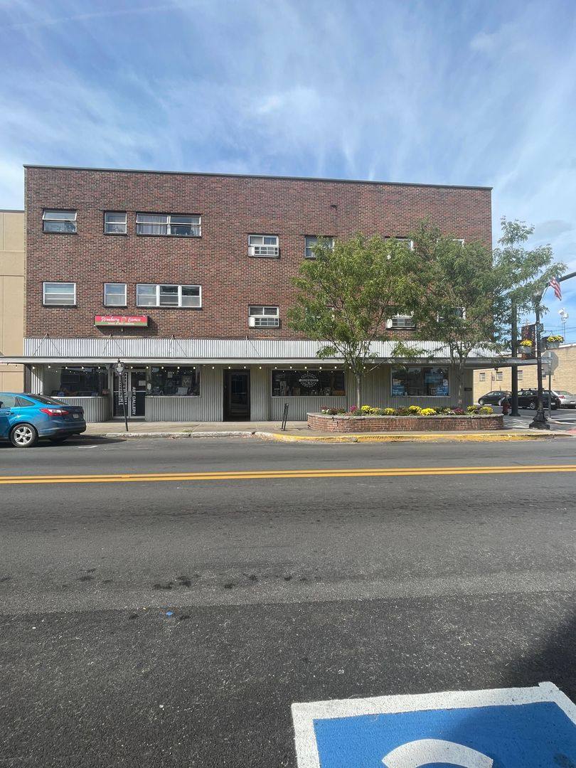 Apartment for rent at 34 E Main St, Buckhannon, WV 26201