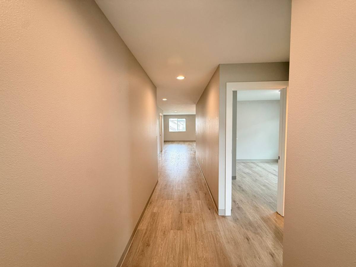 Apartment for rent at 1513 - 1515 N Bell St, Greenacres, WA 99016