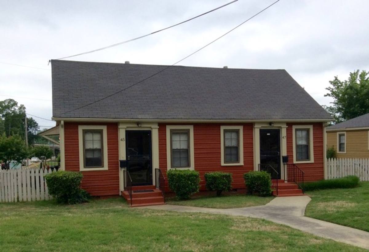 Apartment for rent at 45-47 Humes, Memphis, TN 38111