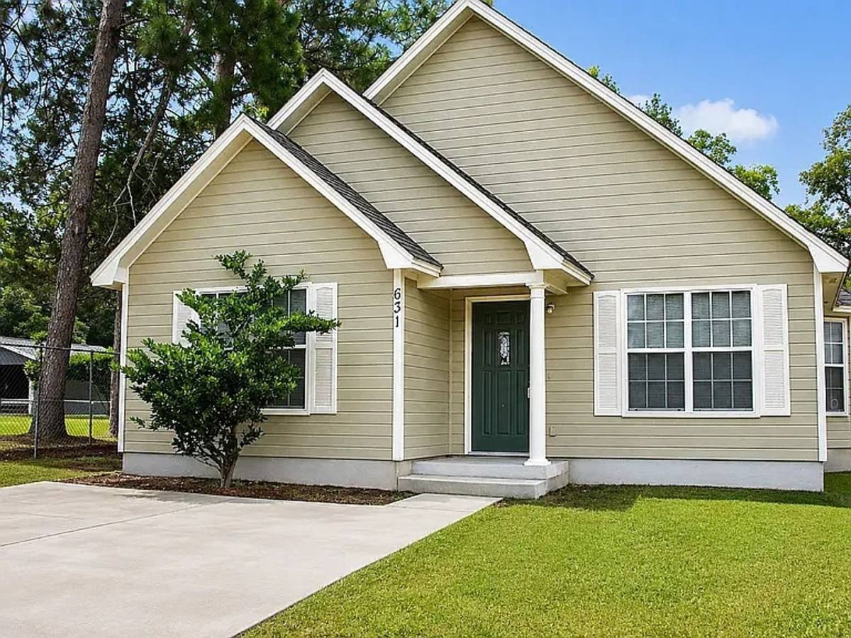 House for rent at 631 River St, Valdosta, GA 31601