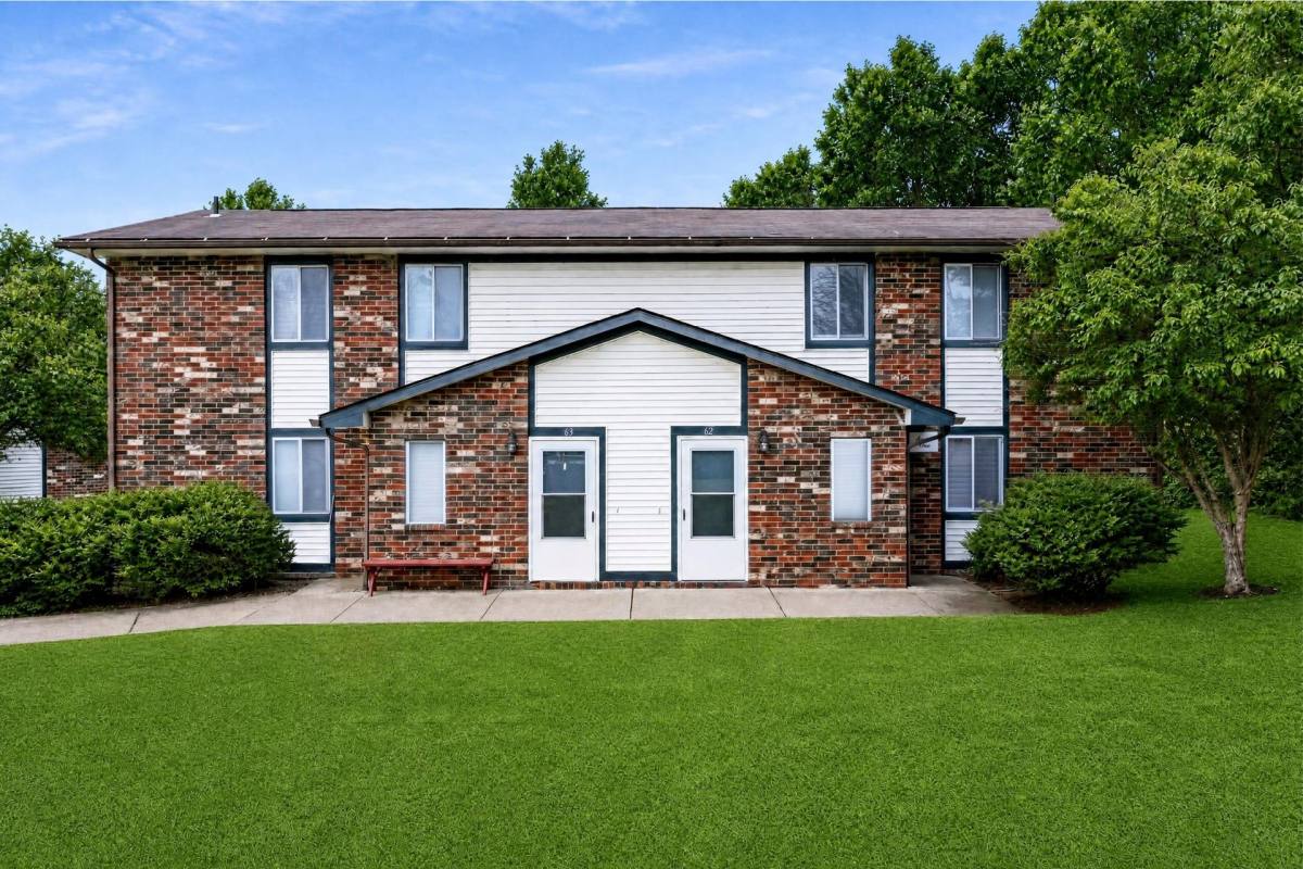 Apartment for rent at Beaver Creek Village, 500 Center Grange Rd, Monaca, PA 15061