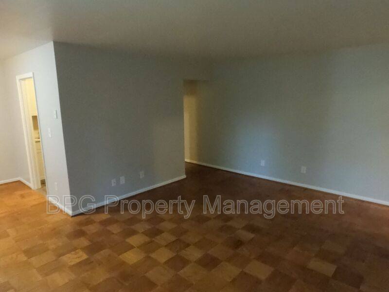Apartment for rent at 394 Jackson St #105, Warrenton, VA 20186