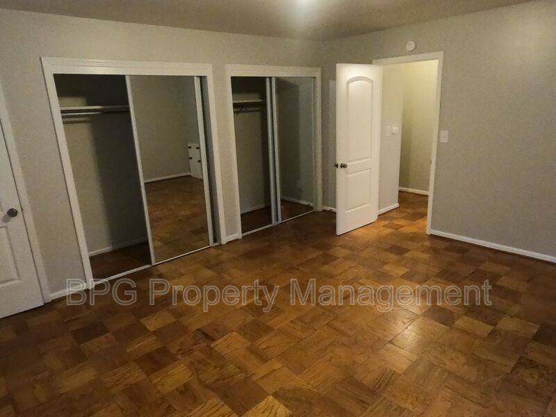 Apartment for rent at 394 Jackson St #105, Warrenton, VA 20186