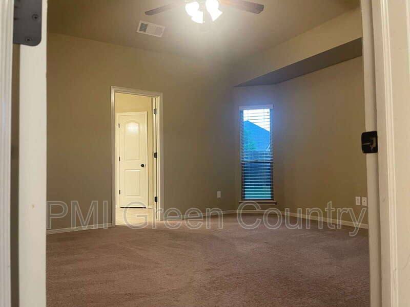 House for rent at 4713 S 181st E Ave, Tulsa, OK 74134