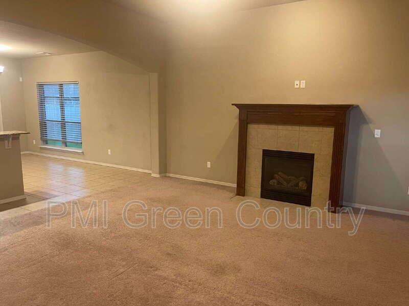 House for rent at 4713 S 181st E Ave, Tulsa, OK 74134