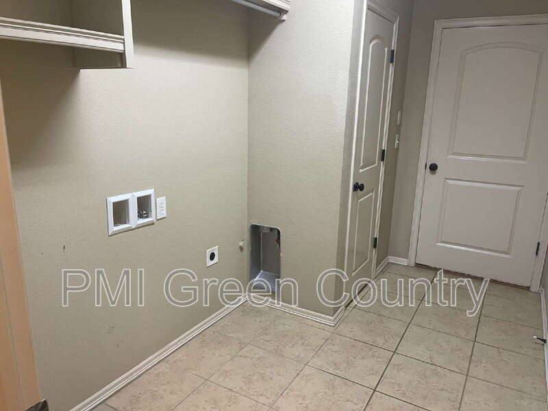 House for rent at 4713 S 181st E Ave, Tulsa, OK 74134