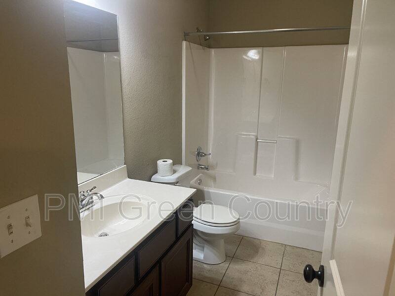 House for rent at 4713 S 181st E Ave, Tulsa, OK 74134