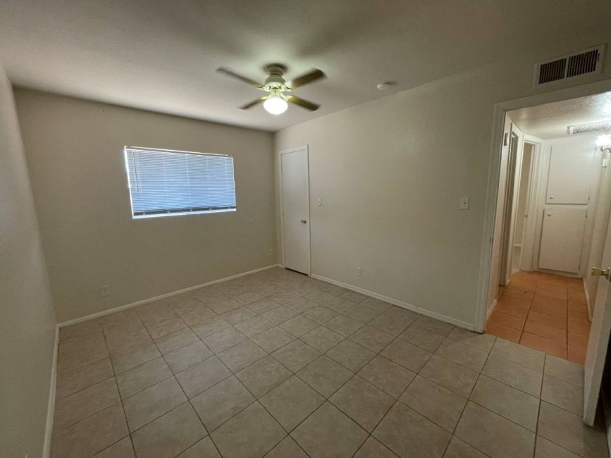 Apartment for rent at 1625 W Peoria Ave, Phoenix, AZ 85029