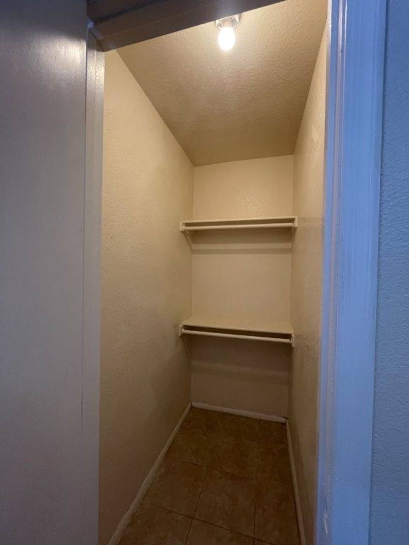 Apartment for rent at 1625 W Peoria Ave, Phoenix, AZ 85029