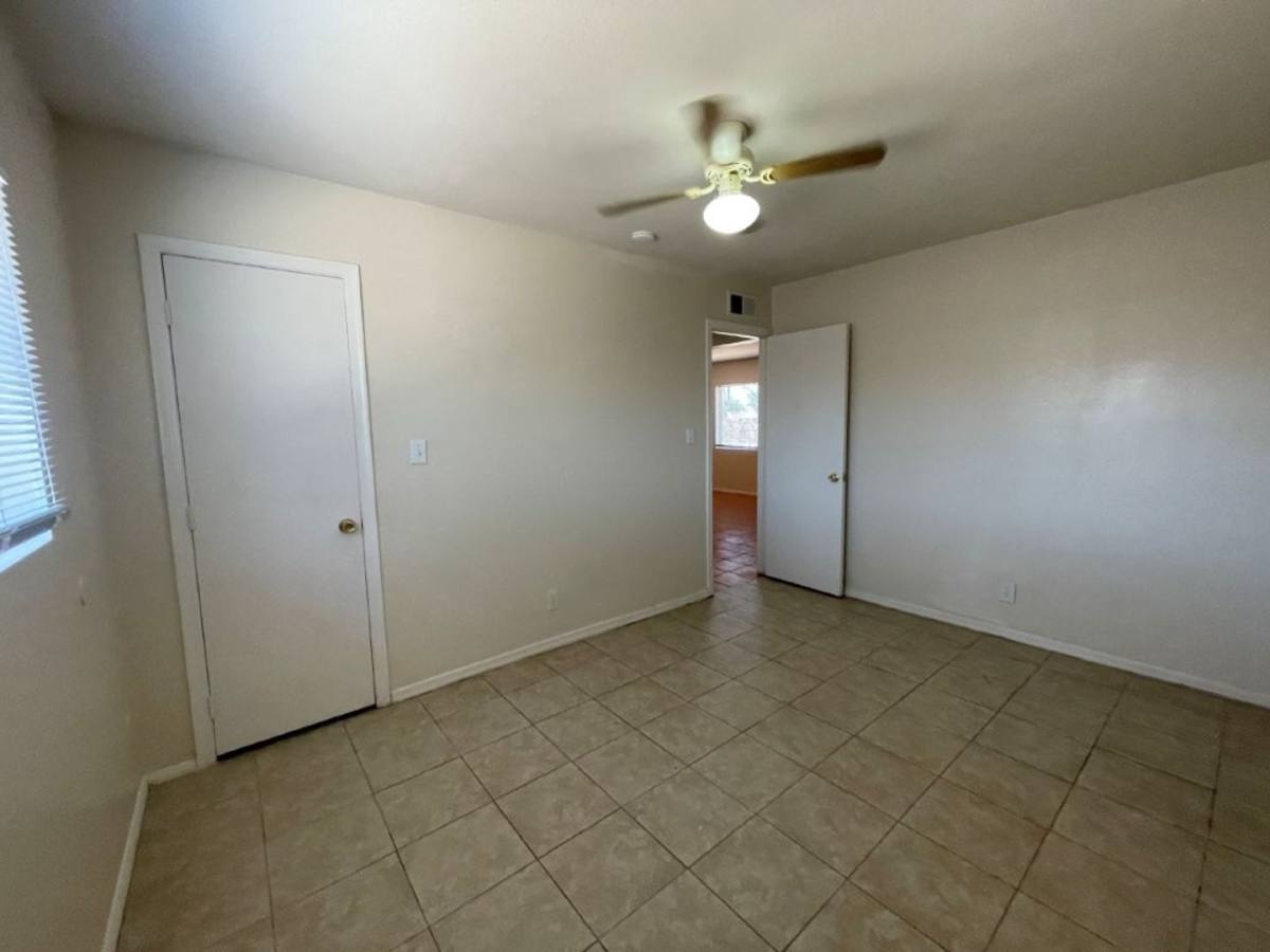 Apartment for rent at 1625 W Peoria Ave, Phoenix, AZ 85029