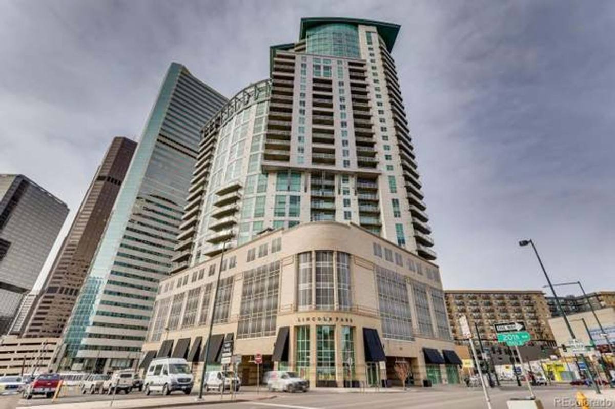 Condo for rent at 2001 Lincoln St #1021, Denver, CO 80202