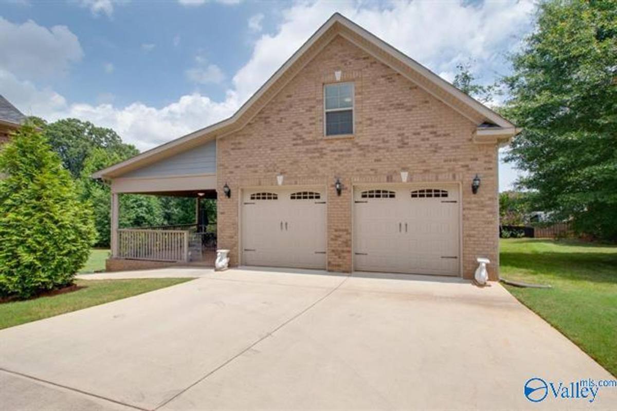 House for rent at 217 Buddy Tate Lane, Meridianville, AL 35759