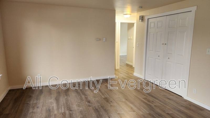 Apartment for rent at 1405 Wright Ave #A, Sumner, WA 98390