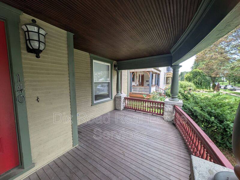 House for rent at 140 Lexington Ave, Dayton, OH 45402
